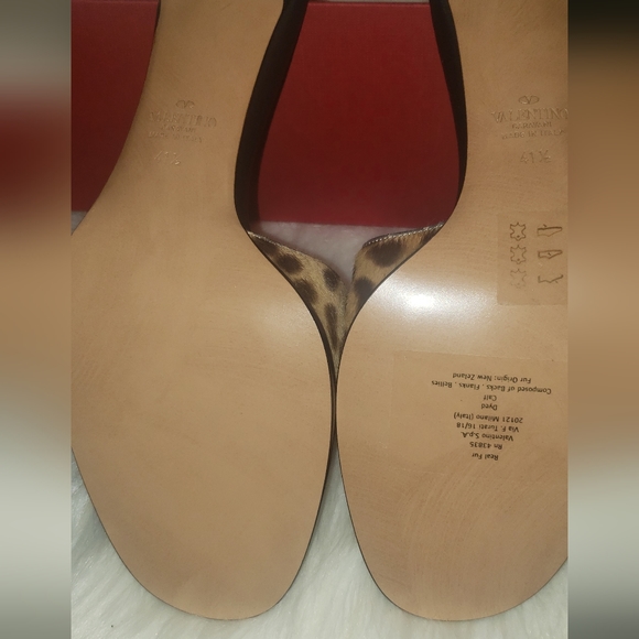 Valentino Leopard Print Vlog Mules - Picture 6 of 10